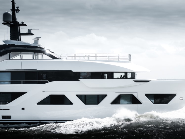 MEMORIES Amels 60 Starboard shot