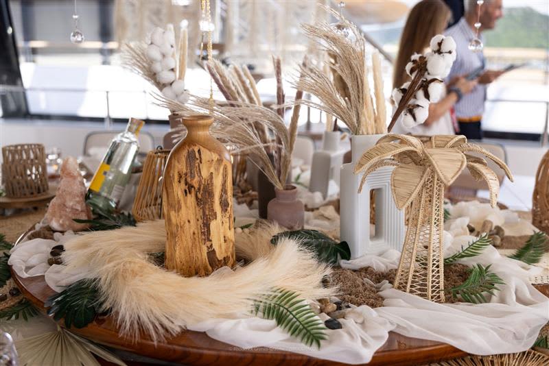 Amor A Vida Table Design