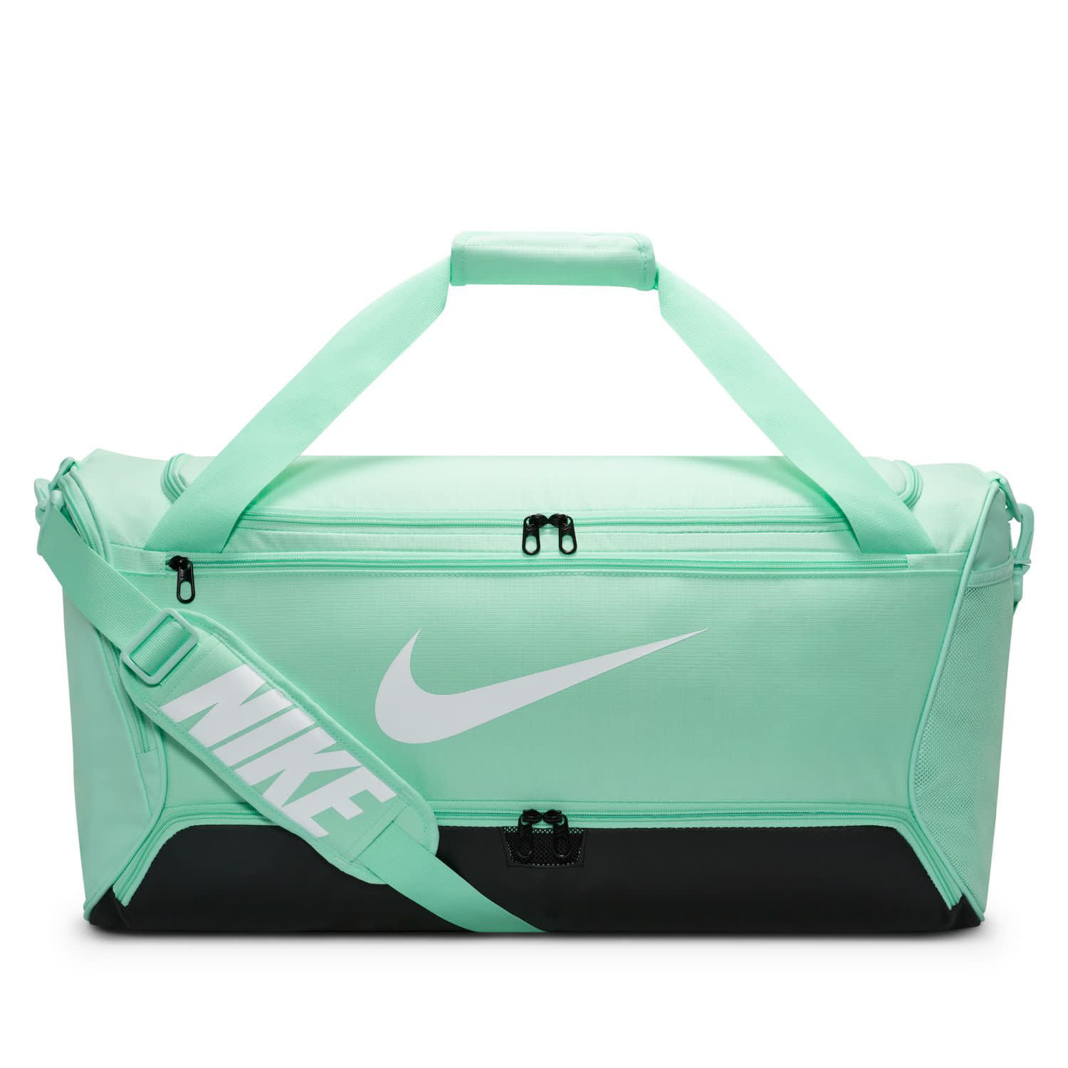 Nike Brasilia 9.5 Medium Duffel Bag