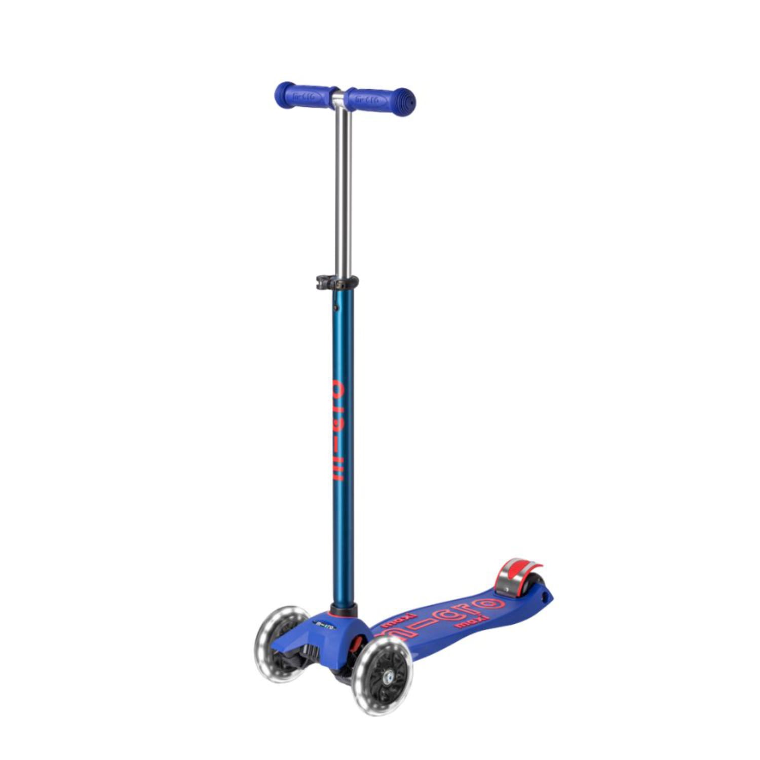 Micro Maxi LED Scooter