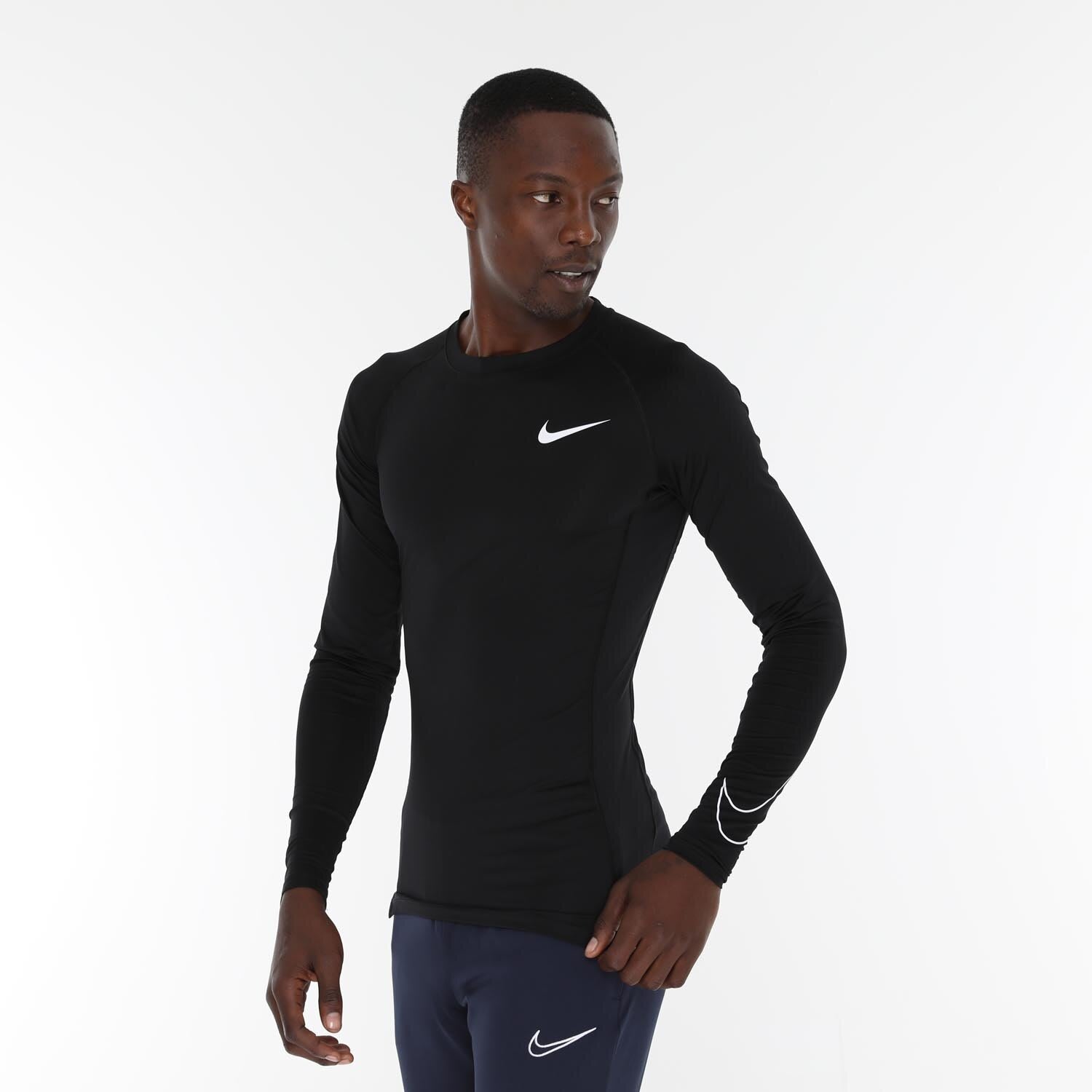 Nike Men's NP Dri Fit Run Long Sleeve | by Nike | Price: R 749,9 | PLU ...