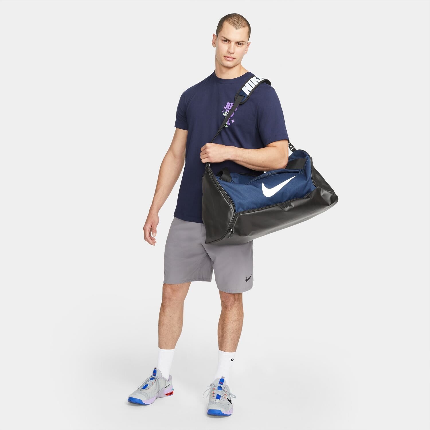 NIKE Brasilia Medium Training Duffel Bag