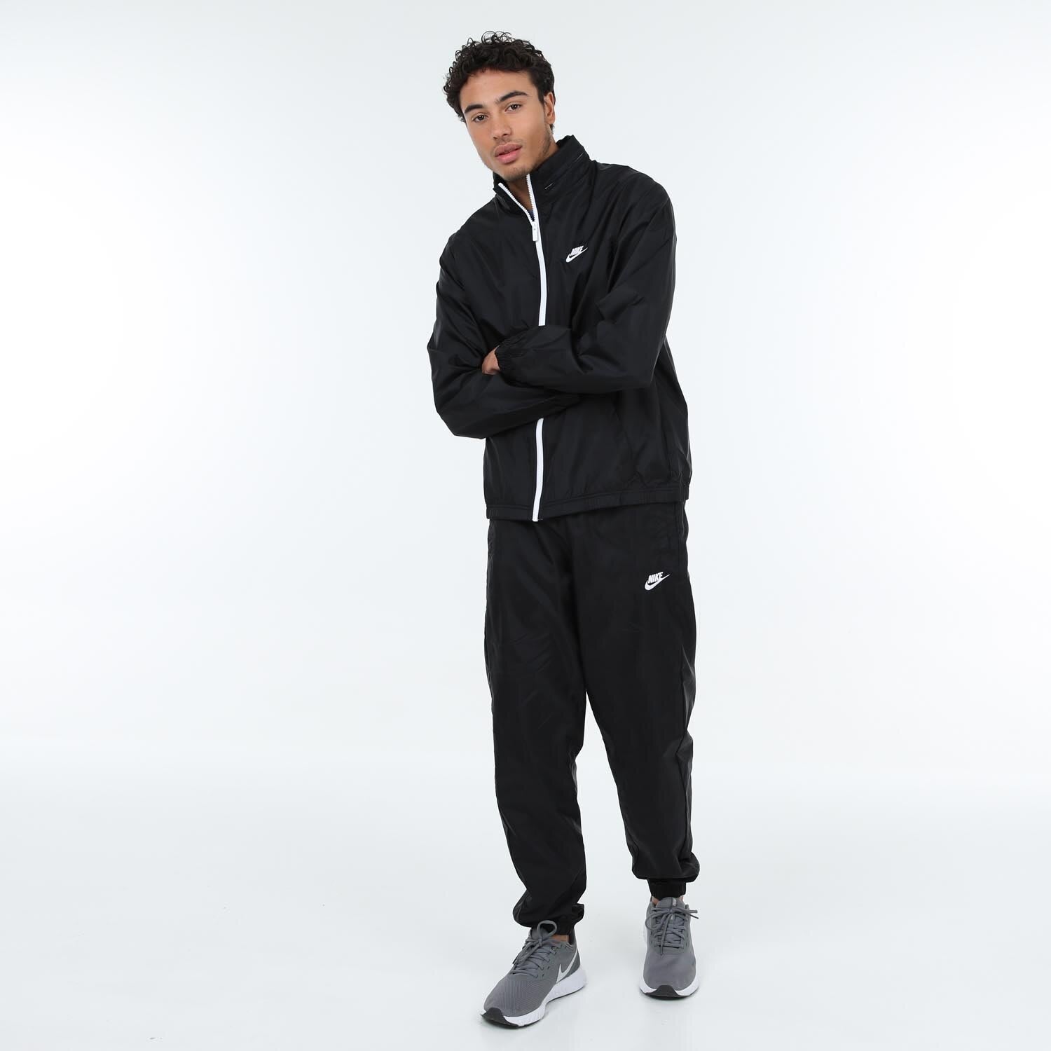 kopiëren Gearceerd tarwe Nike Men's Club Woven Track Suit | by Nike | Price: R 1 599,9 | PLU 1160021  | Sportsmans Warehouse