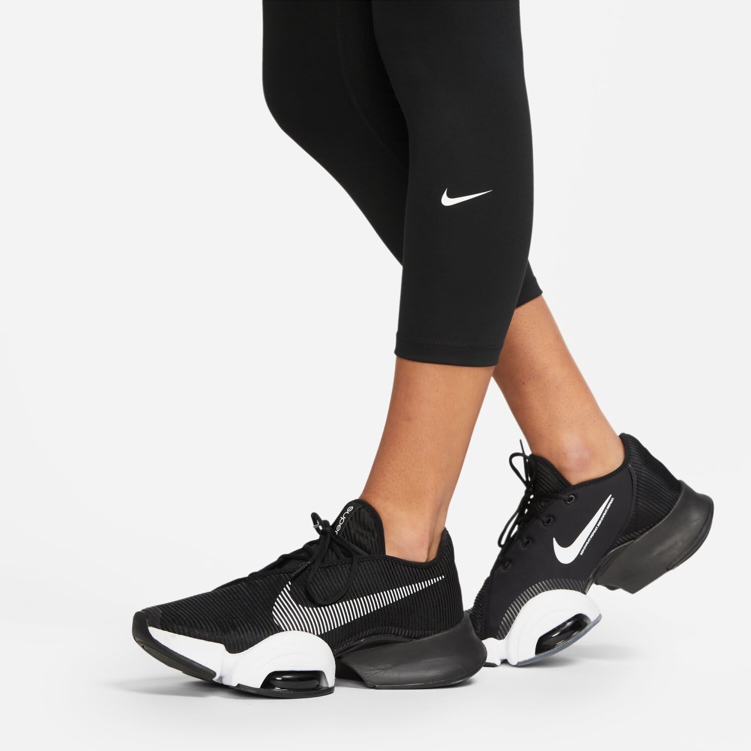 Nike Women's Dri-Fit HR Crop Run Tight | by Nike | Price: R 799,9 | PLU ...