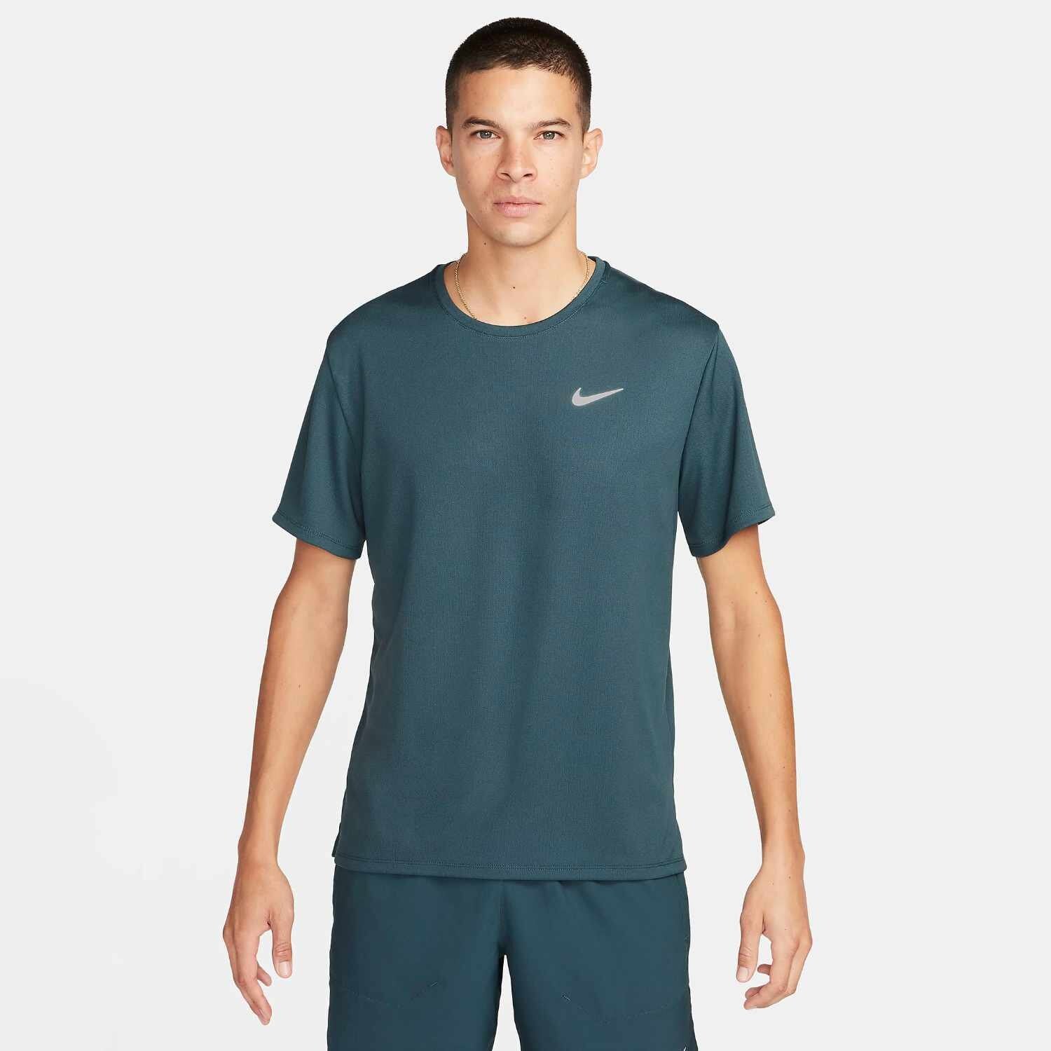 Nike Men's Dri-Fit UV Miler Run Tee | by Nike | Price: R 649,9 | PLU ...