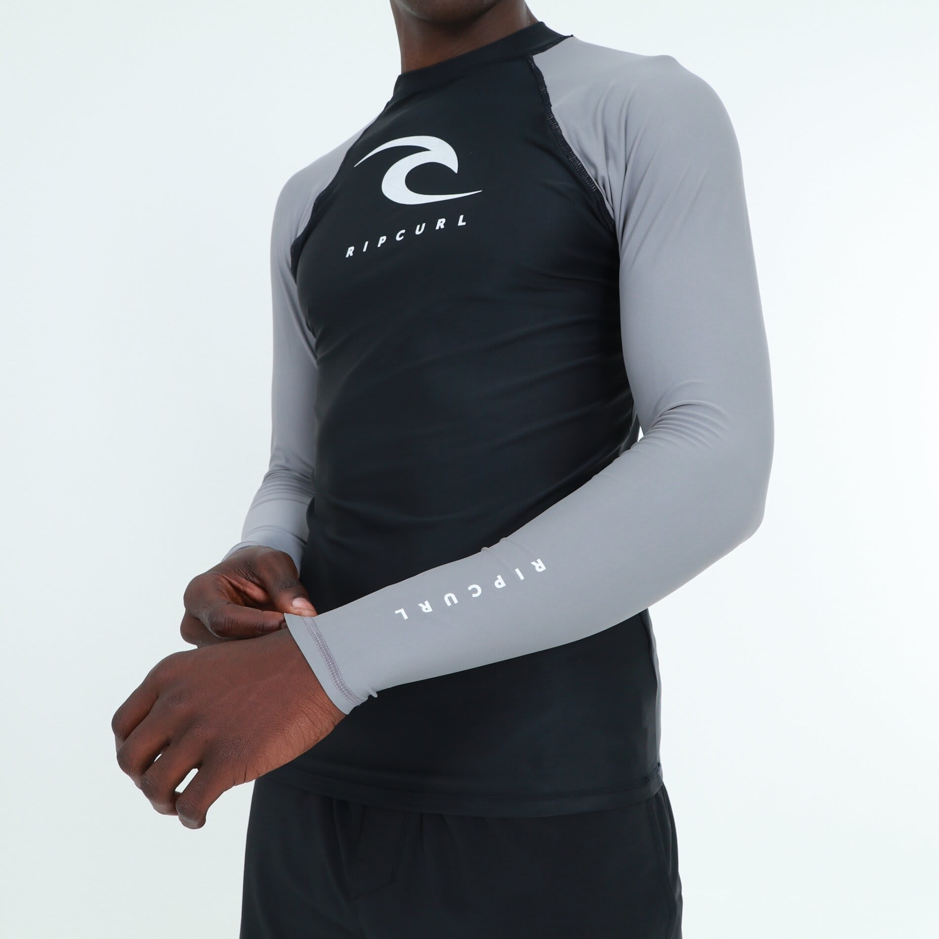 Rip Curl Men's Corp Arm Long Sleeve Rashvest by RipCurl Price R