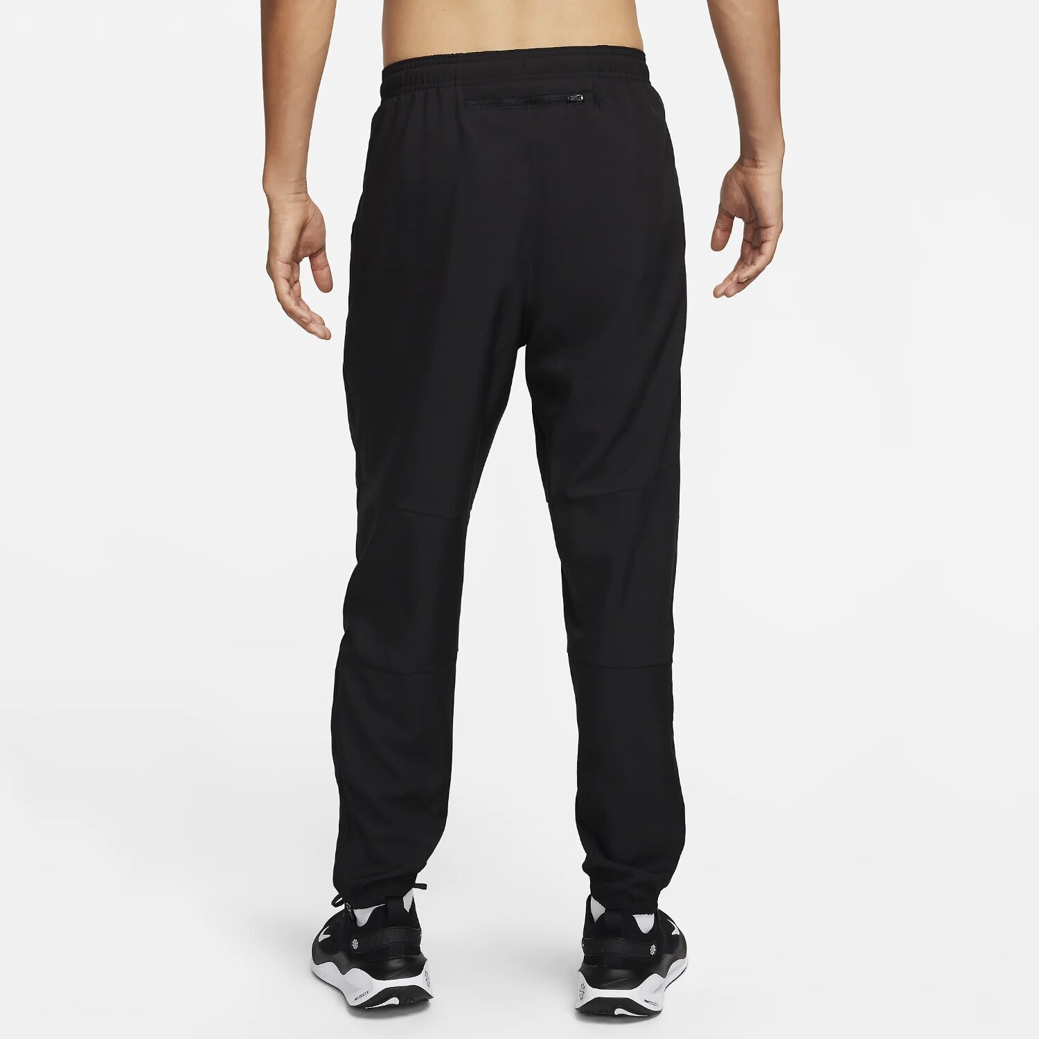 Nike Men's Challenger Woven Run Pant by Nike Price R 1 399,9 PLU
