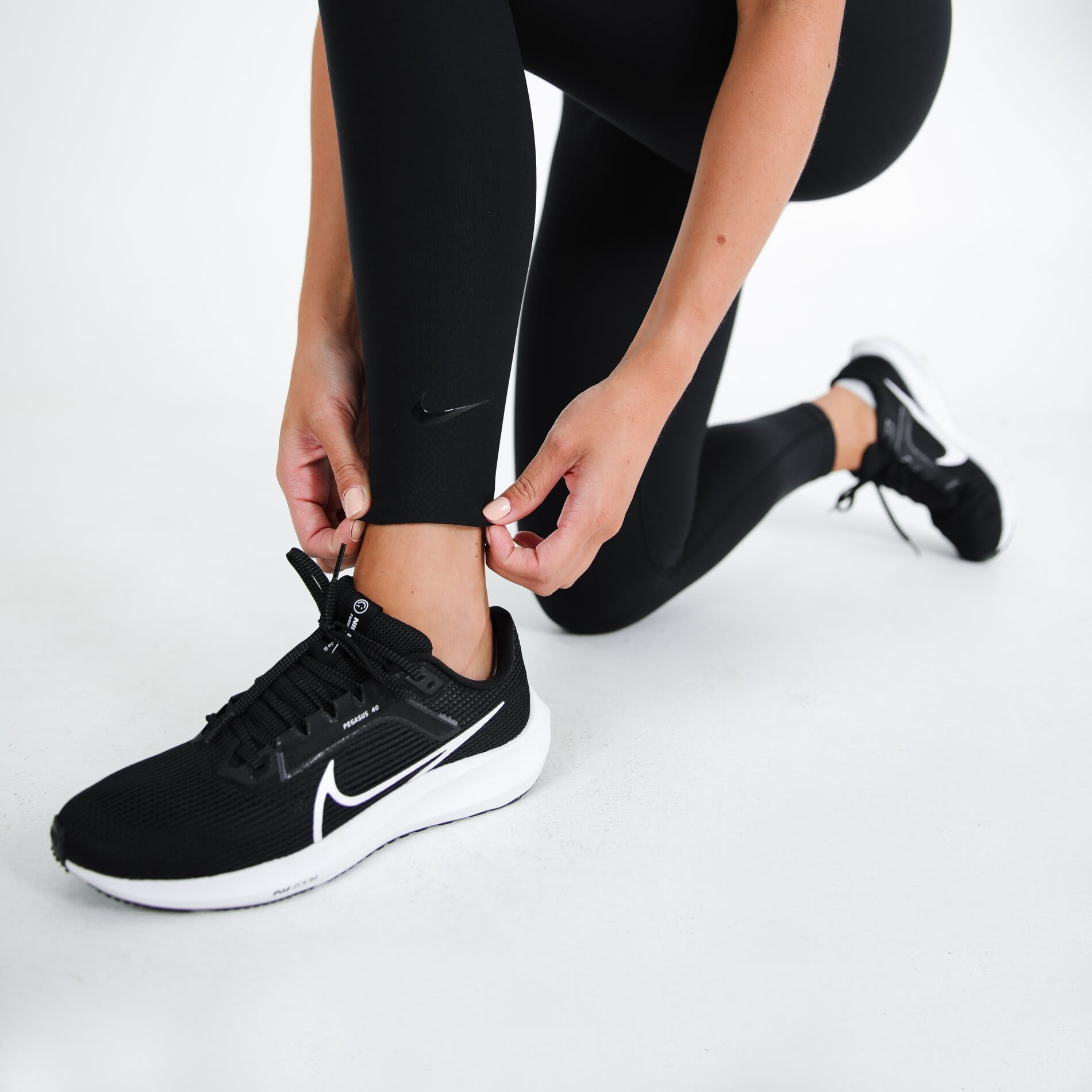 Nike Sculpt Hyper Tight Black