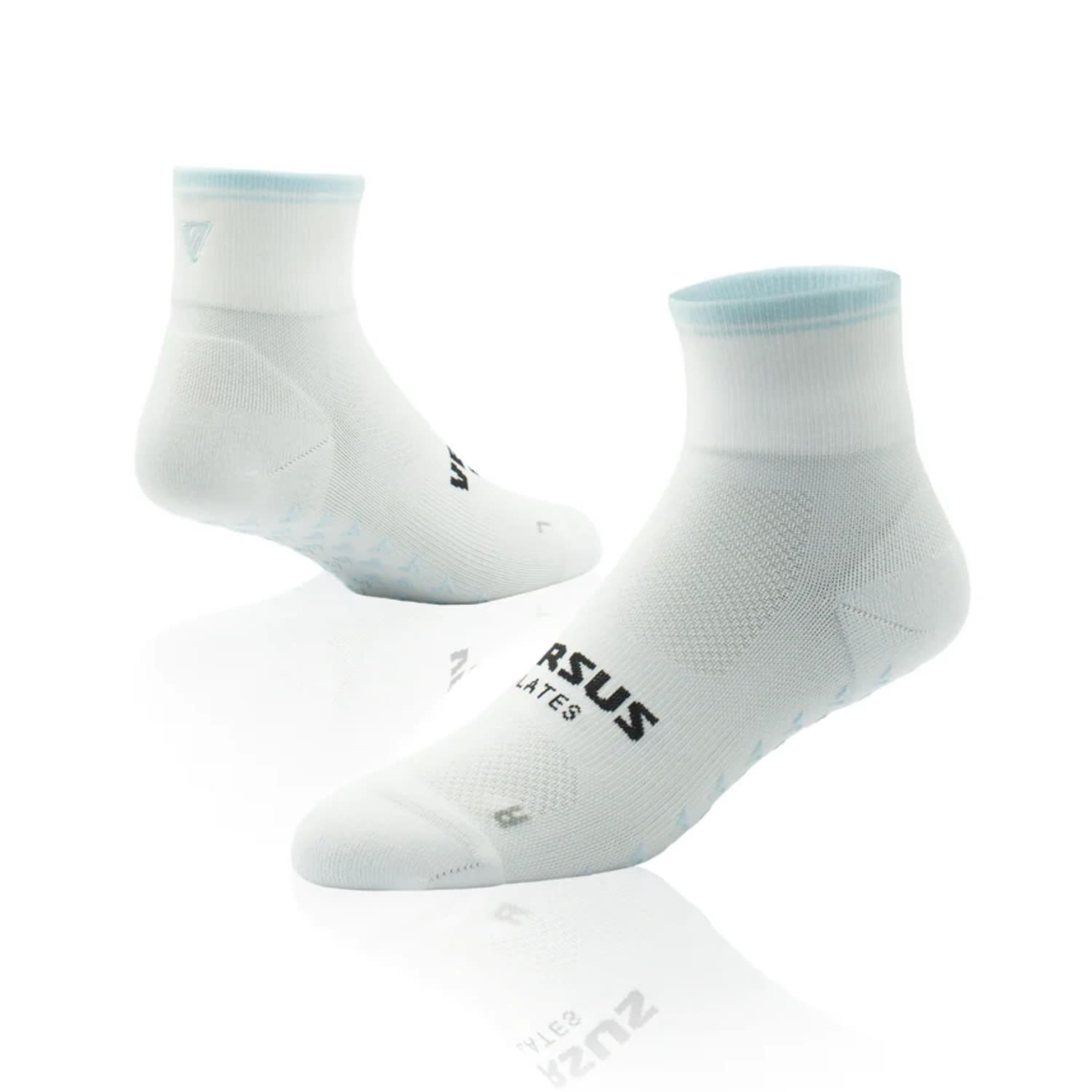 Versus Cloud Stripe Pilates Quarter Grip Socks