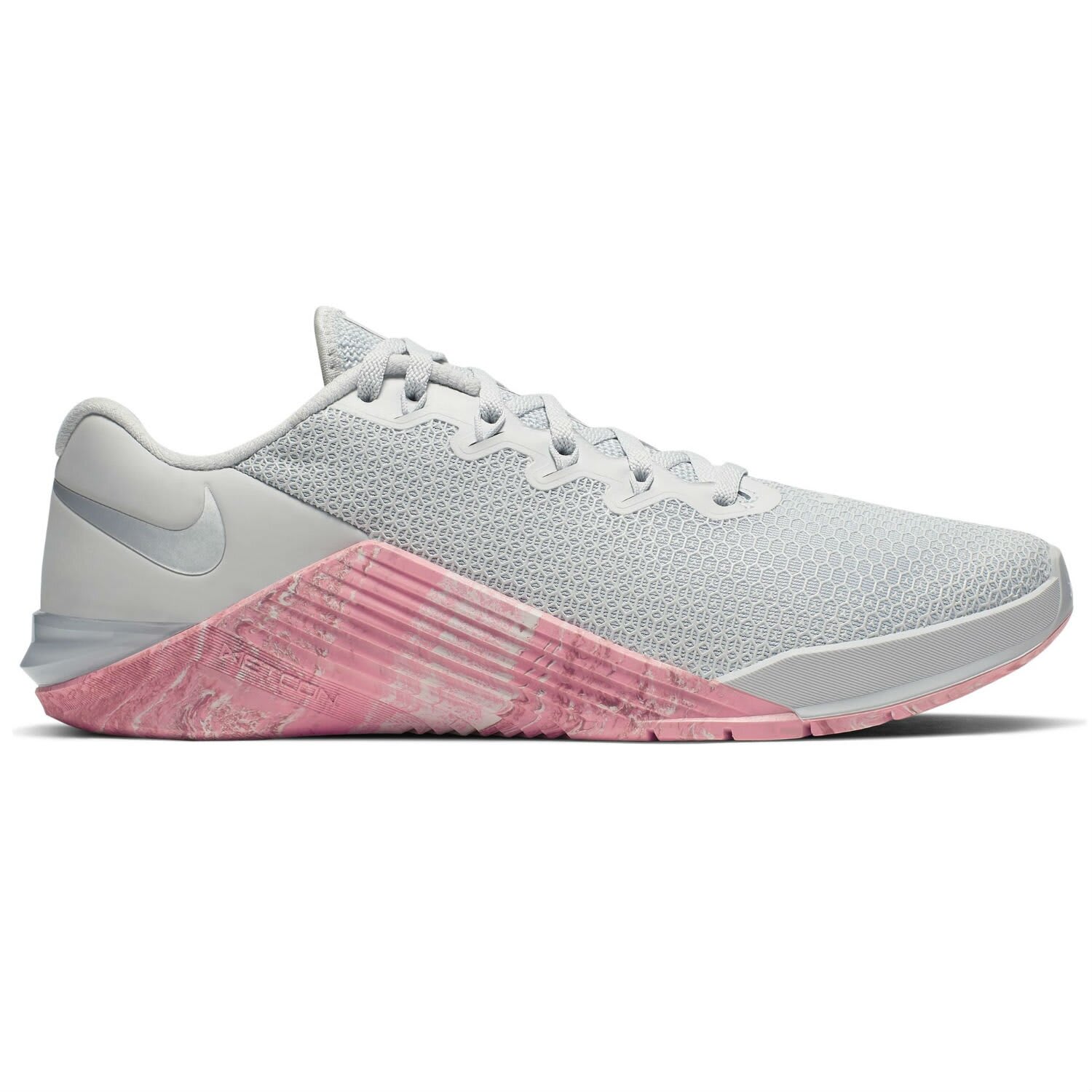 nike ladies metcon 5