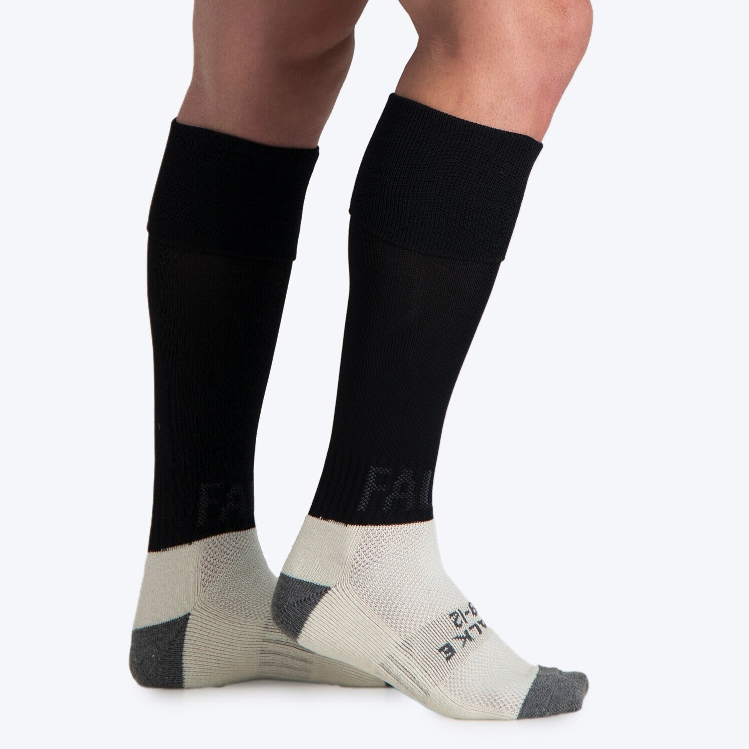 Falke Black Practice Solid Socks 8-12 | Sportsmans Warehouse