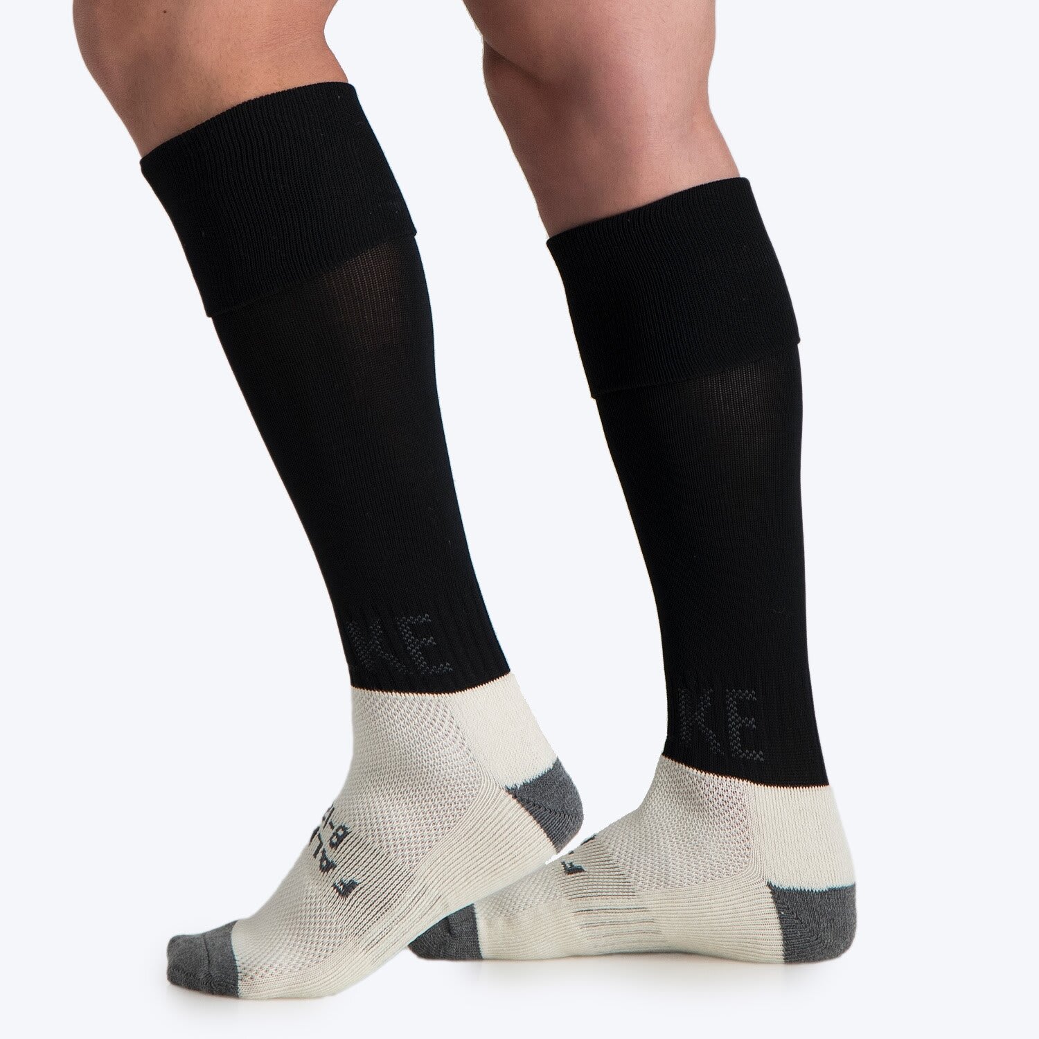 Falke Black Practice Solid Socks 8-12 | Sportsmans Warehouse