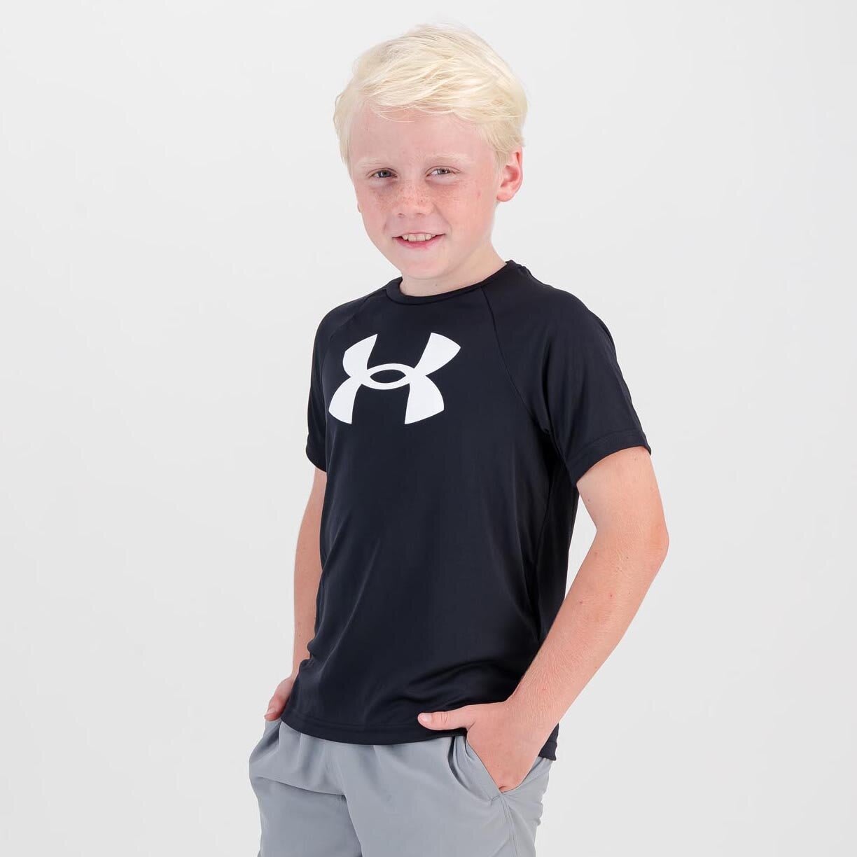 under armour big logo tee