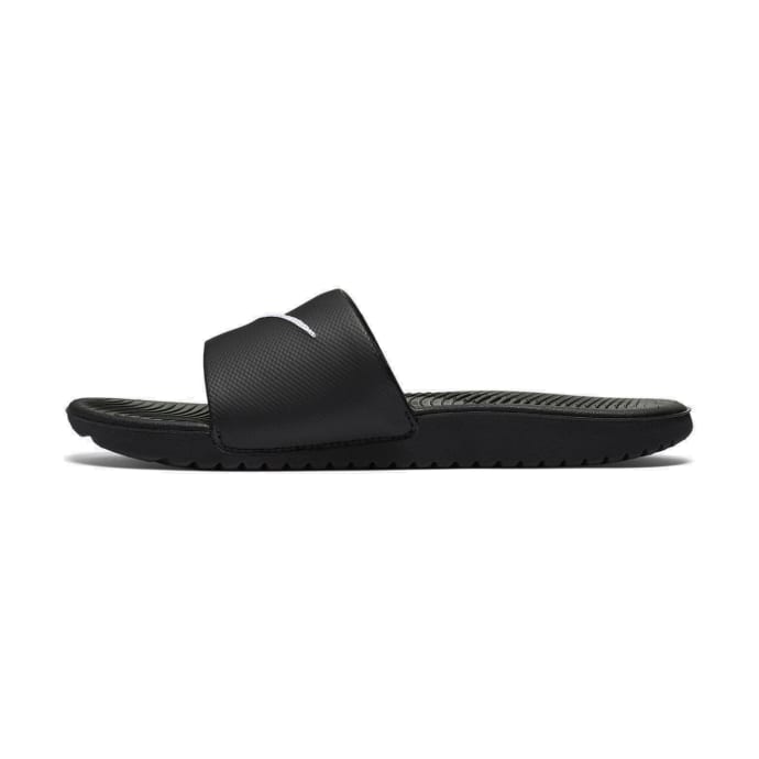 nike flip flops junior