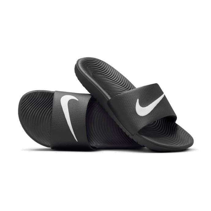 nike flip flops junior