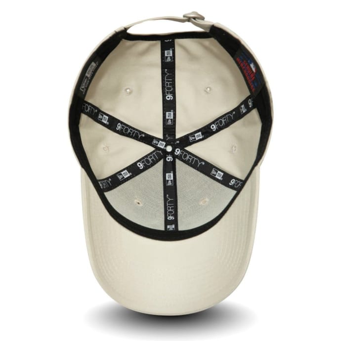 New Era League Essential NY 9Forty Cap | by New Era | Price: ZAR