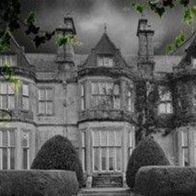 Murder In Marylebone / Mystery in the Mansion