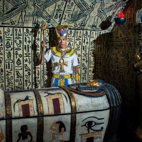 Pharaoh's Tomb