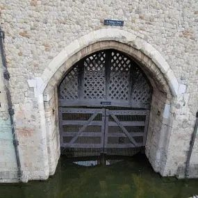 Traitors Gate [Outdoor]