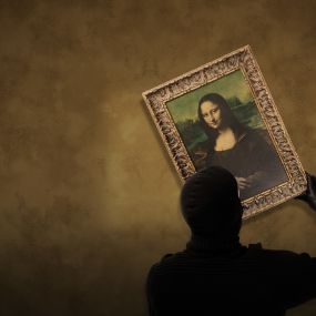 Who Stole Mona?