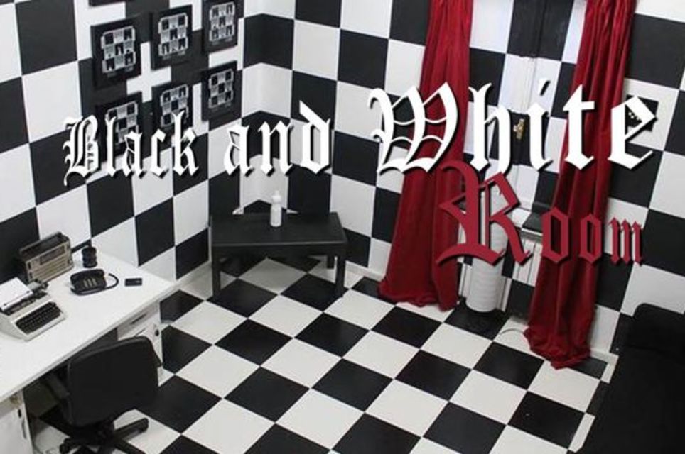 The Black & White Room