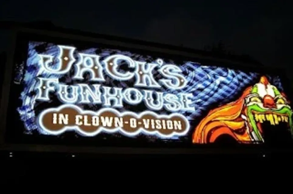 Jack's Funhouse in Clown-O-Vision [Season 2007]