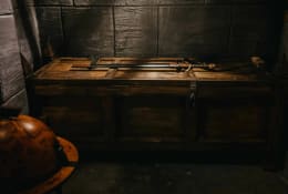 Escape the Arrow - Robin Hood