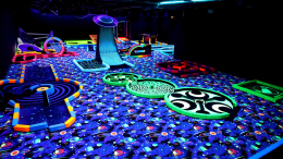 Trap Golf - Blacklight Mini Golf
