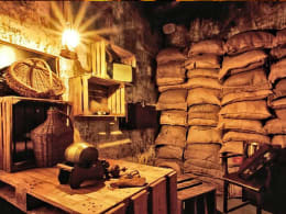 Das Lagerhaus [The Warehouse]