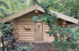 Dr. Carls Cabin [Outdoor]