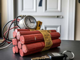 Countdown Crisis in Unit  7