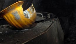 Dark Mines Escape Room