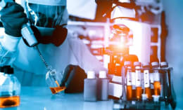 El Virus [The Virus]