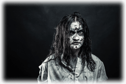 La Hija De La Exorcista [The Daughter Of The Exorcist]