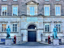 Christiansborg Slot [Christiansborg Palace] [Outdoor]