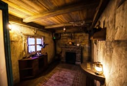 A Rettegés Háza [House of Fear]