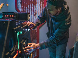 Episode 2054: Escape Box