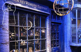 I Trolldommens Verden [In The Magic World]