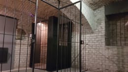 Szökés [Prison Escape]