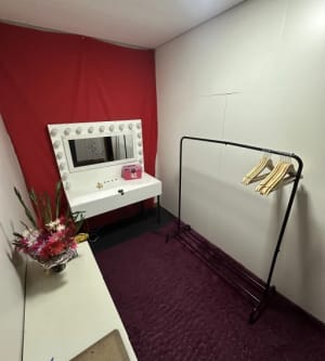 store/s/04c87690-4518-413b-bd47-3e3d0d65f694.webp