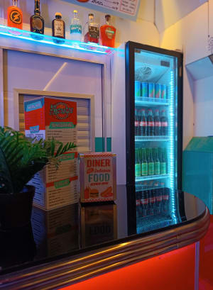store/s/8d3f7e7d-07fa-419a-962f-fa80b7555ba2.jpg
