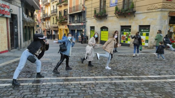 On the Way [Outdoor]