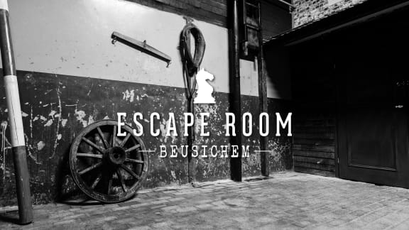 Escape Room Arrangement