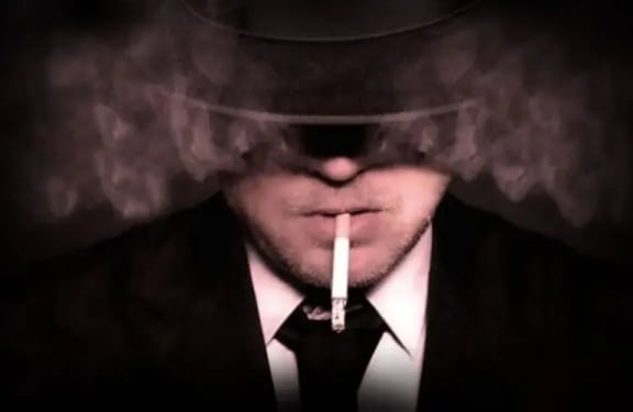 Il Misterioso Caso Di Tom Costigan - L'infiltrato [The Mysterious Case Of Tom Costigan - The Infiltrator]