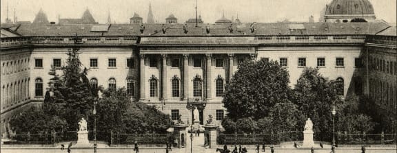 L’inquietant Professeur Tychsen [The Unsettling Professor Tychsen]