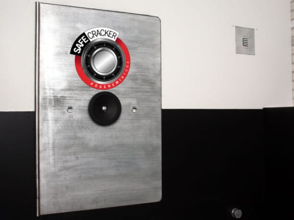 Safecracker