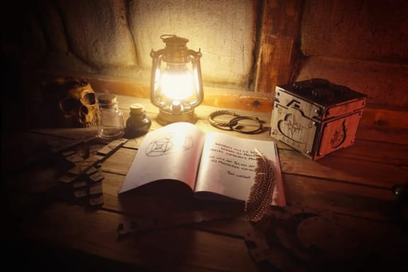 Das Elixier der Macht [Outdoor]