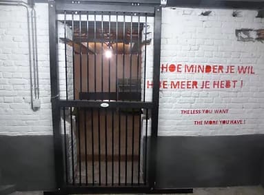 Prison Break- The Legend of Gotham Steep ​