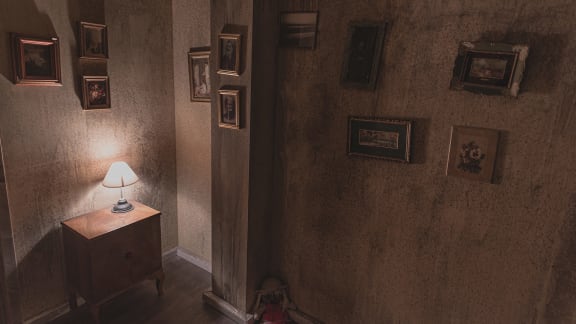 La Maison Hantée [The Haunted House]