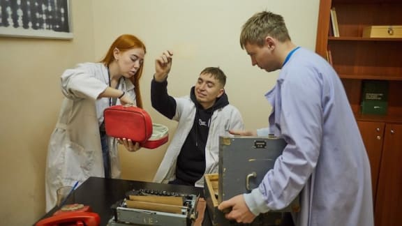 Втеча З Психлікарні [Escape From Mental Hospital]